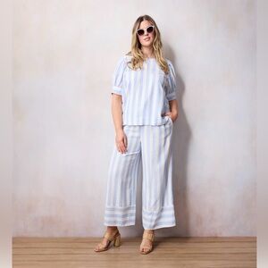 LC Lauren Conrad Blue and White Striped matching Linen Set